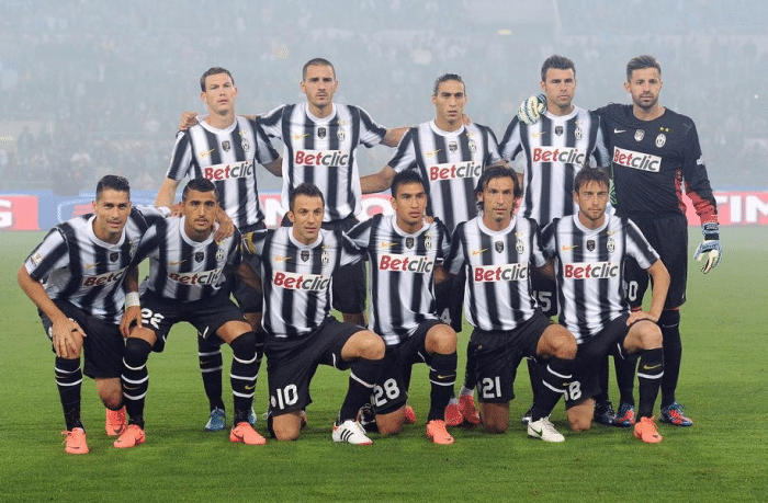 报告：斯图加特大胜对手，晋级欧冠四强！的简单介绍