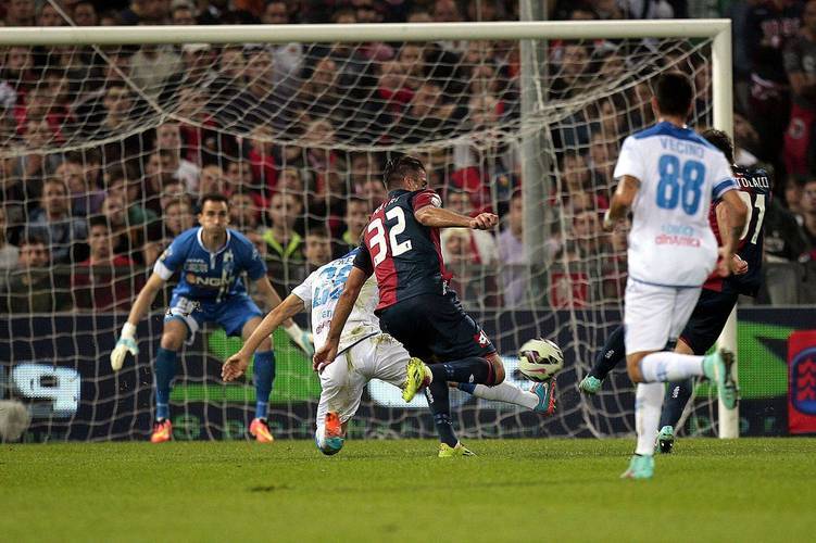 罗马主场大胜，豪取三分确保胜利