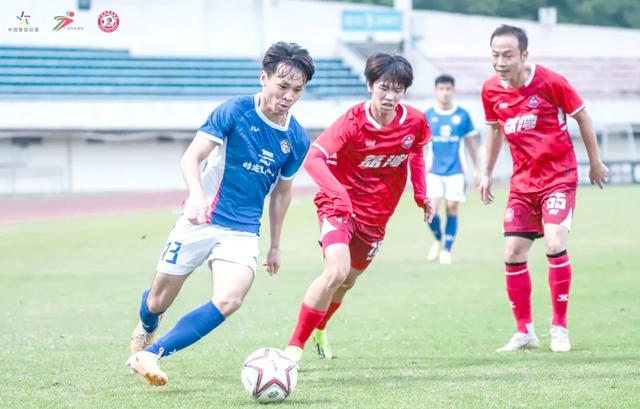 体育赛事引爆狂热，球场上演精彩纷呈