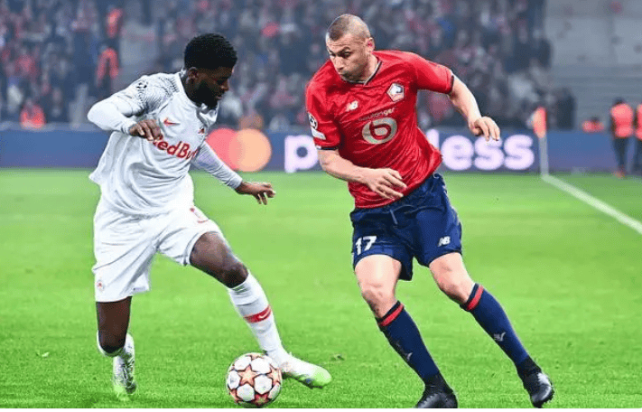 里尔球员挥霍机会，战平对手