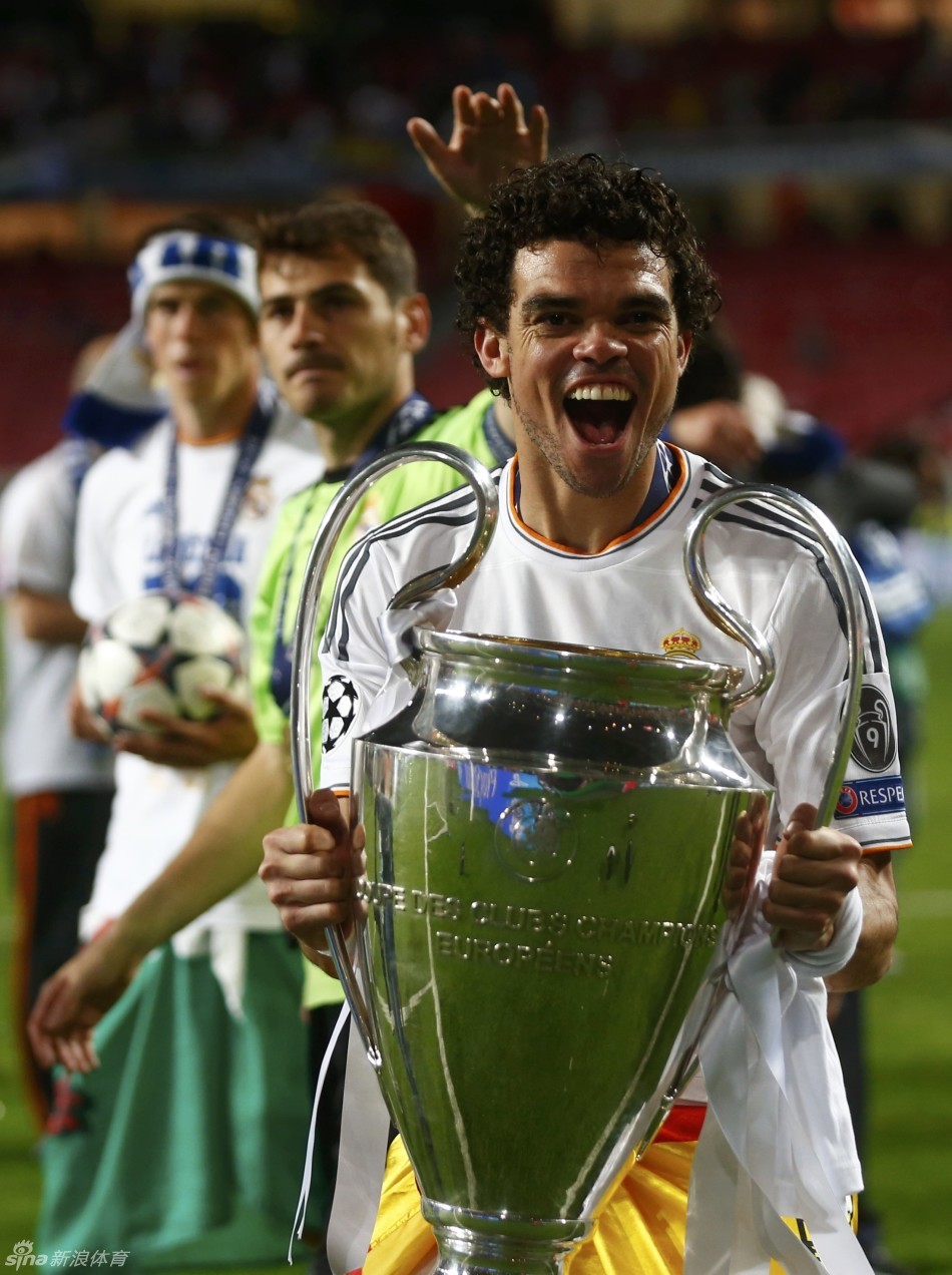 皇马勇夺第一，勇摘魁首风云势不可挡