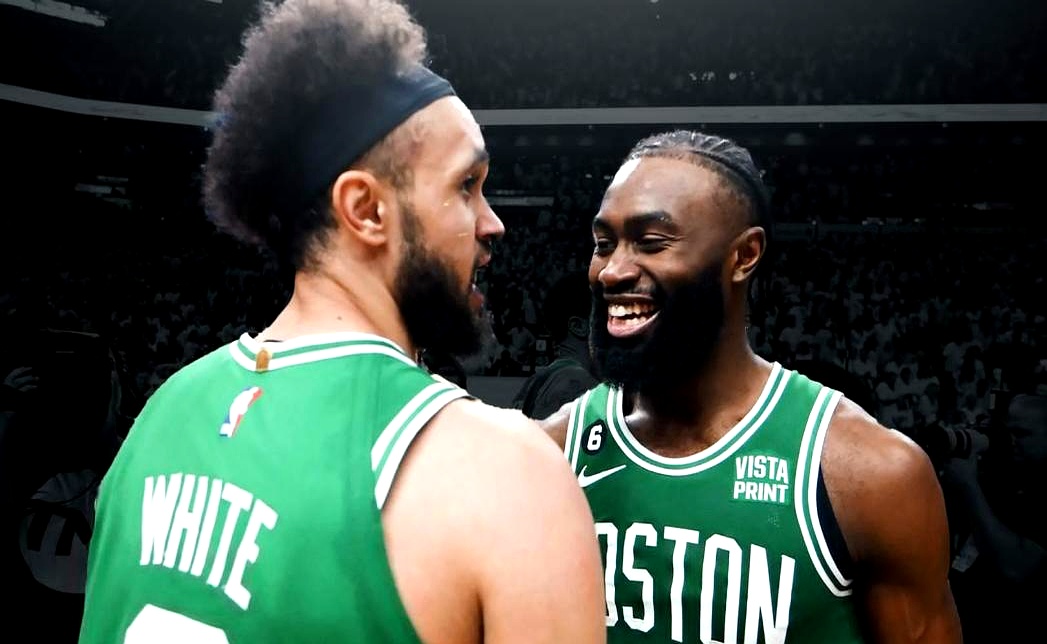 系鹰主场逆转凯尔特人，雷-杨砍下关键分的简单介绍