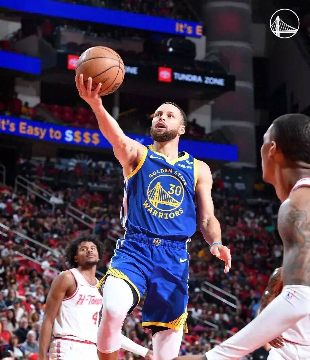 勇士三分雨继续,库里单场三分球准确率高达60% 勇士三分雨继续,库里单场三分球准确率高达60%